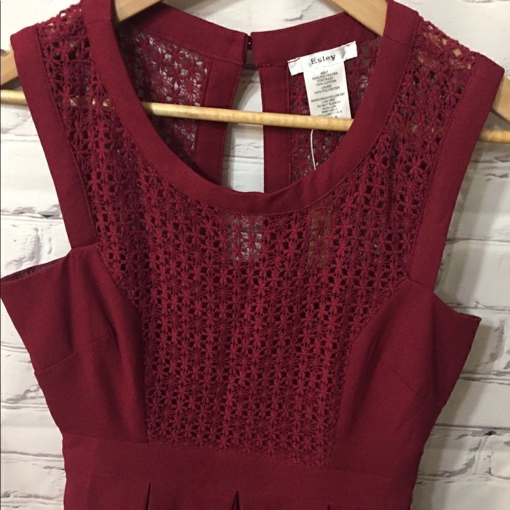 Esley small dress‎ - Picture 2 of 6